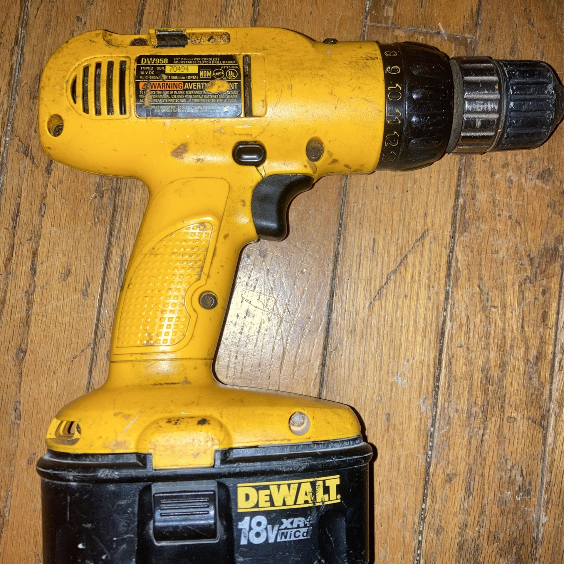 DeWalt DW958 3/8” VSR Cordless Drill/Driver w/ Battery - photo 2