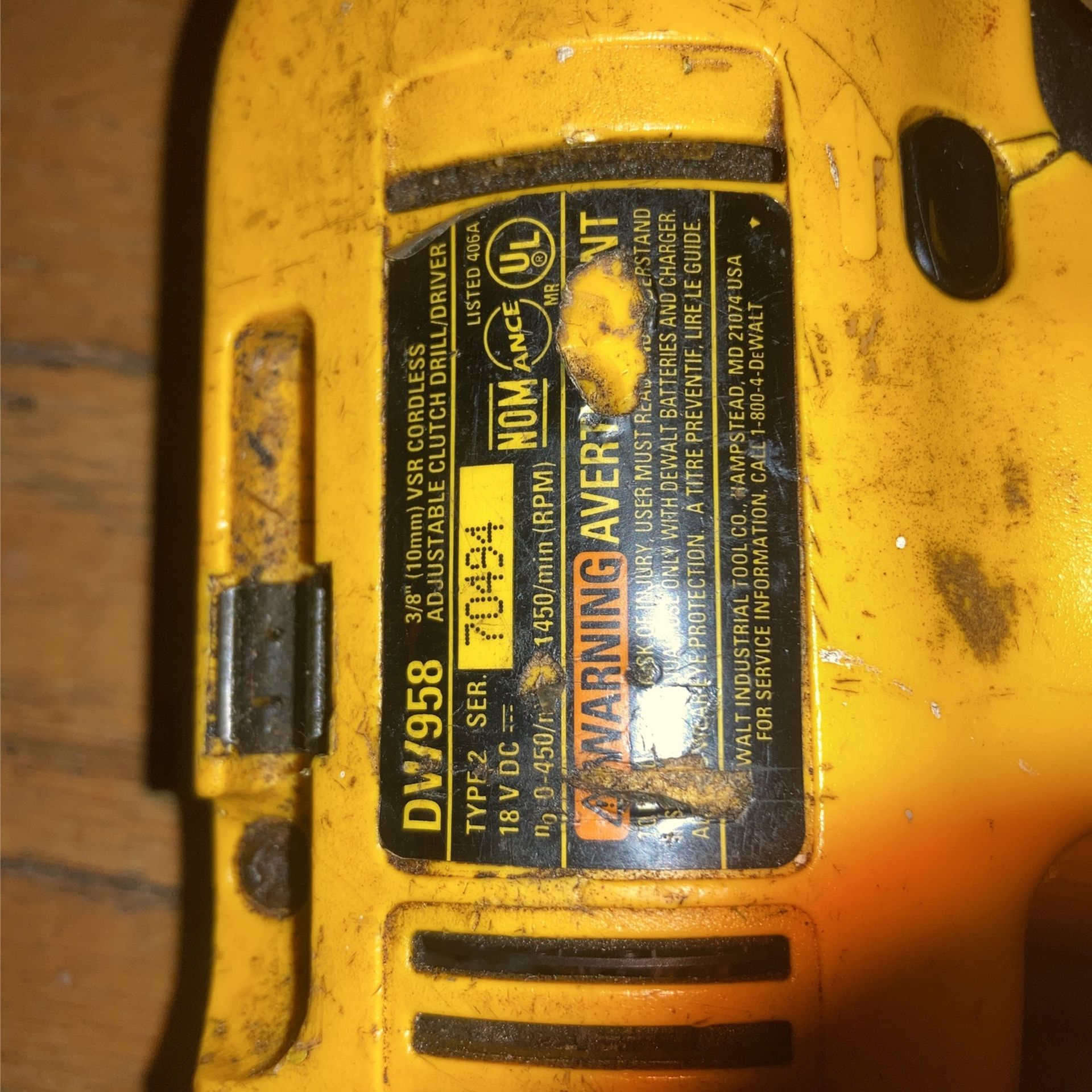 DeWalt DW958 3/8” VSR Cordless Drill/Driver w/ Battery - photo 3