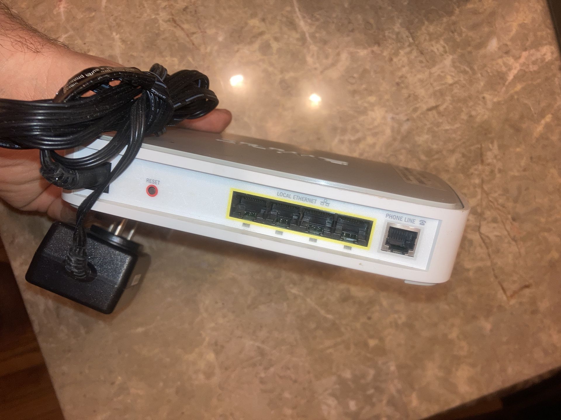 AT&T 2701HG-B Wireless Router/DSL Modem - photo 5