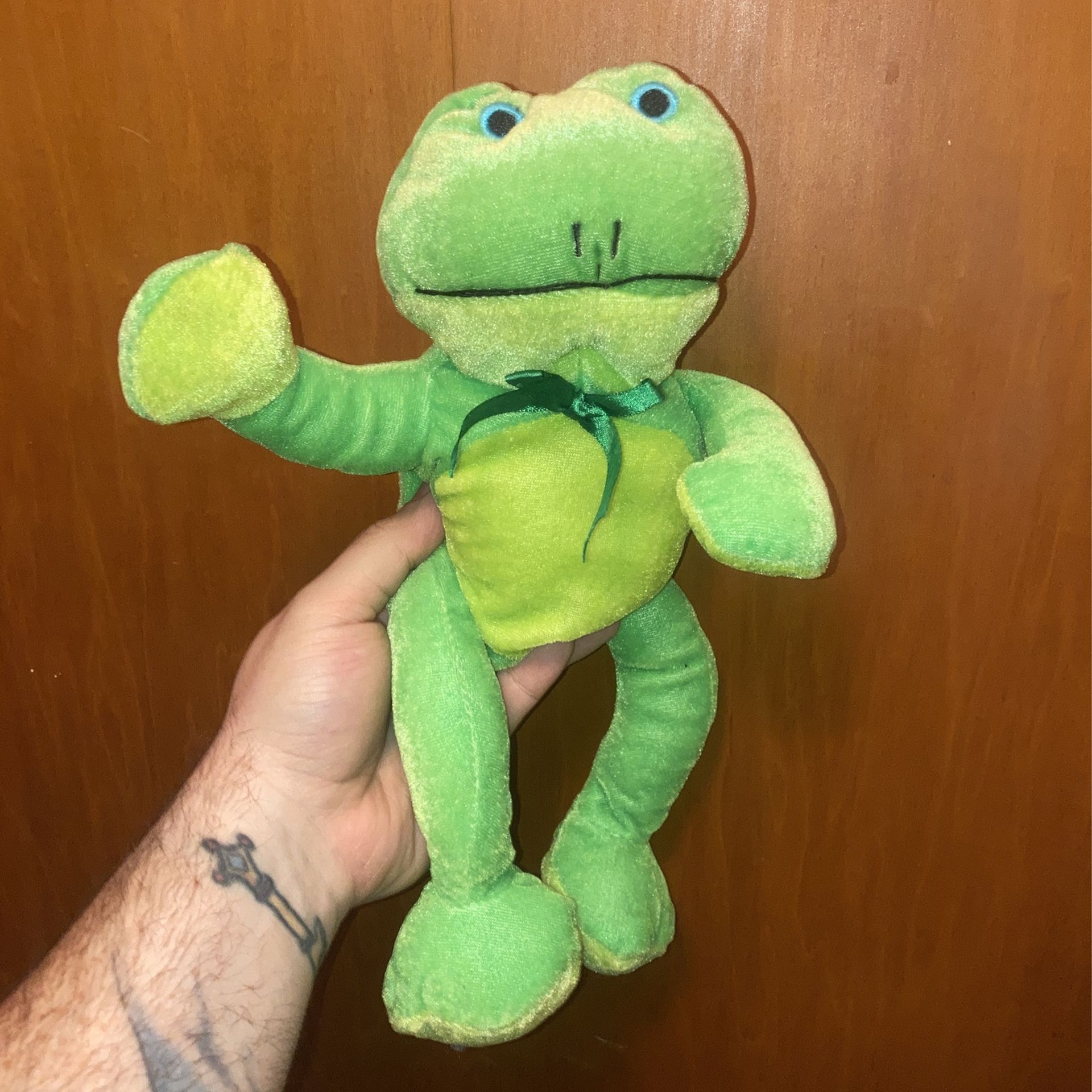 Rinco 12” Plush Frog