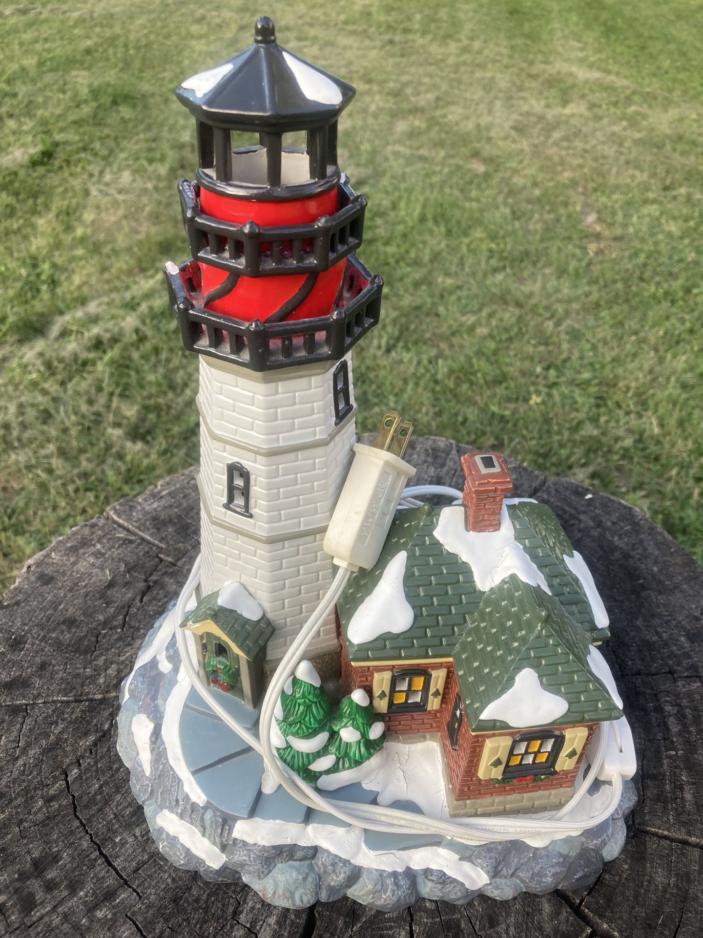 Ceramic Lighthouse Collection - photo 3