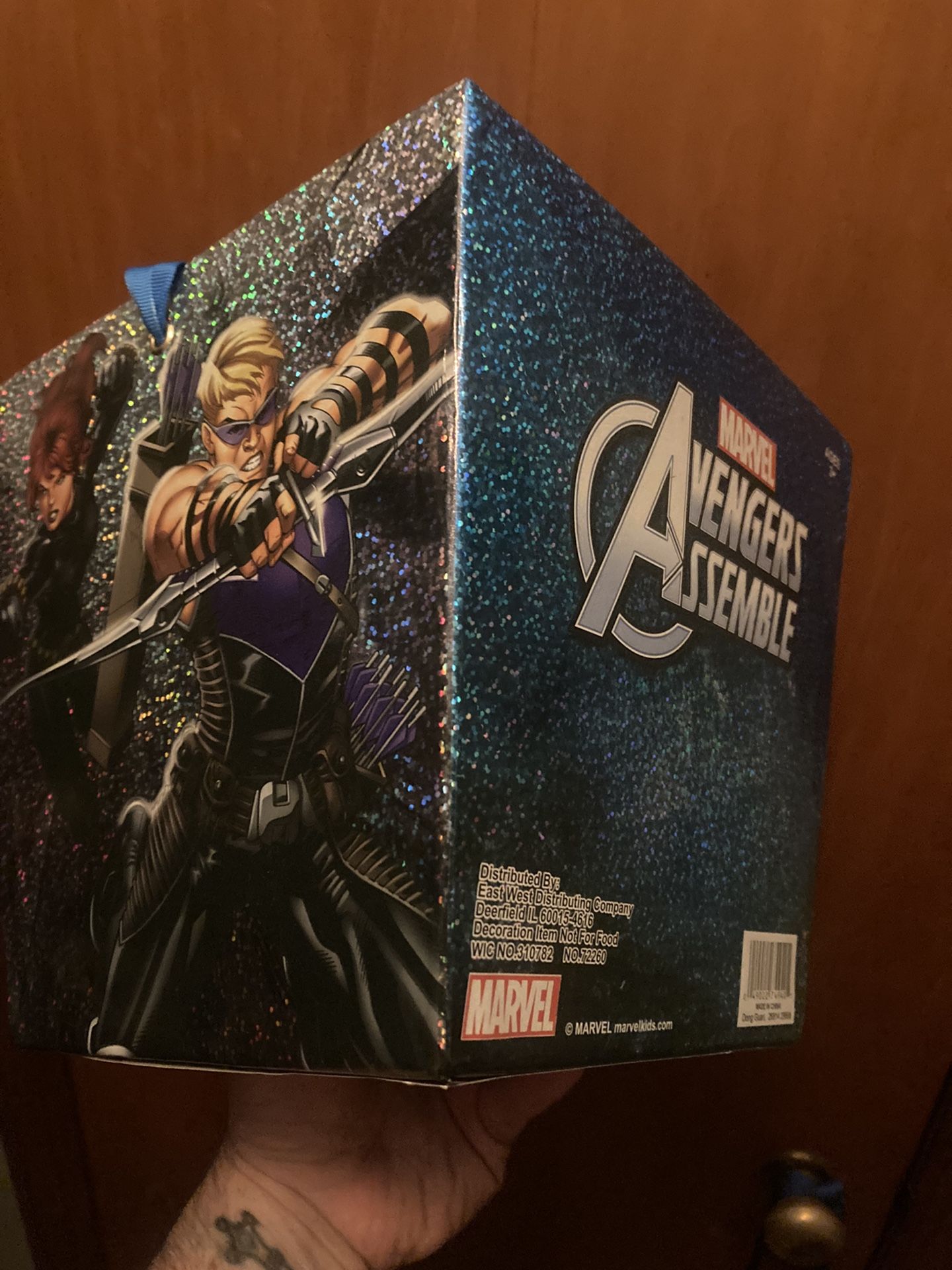 Avengers Paperboard Bucket - photo 2