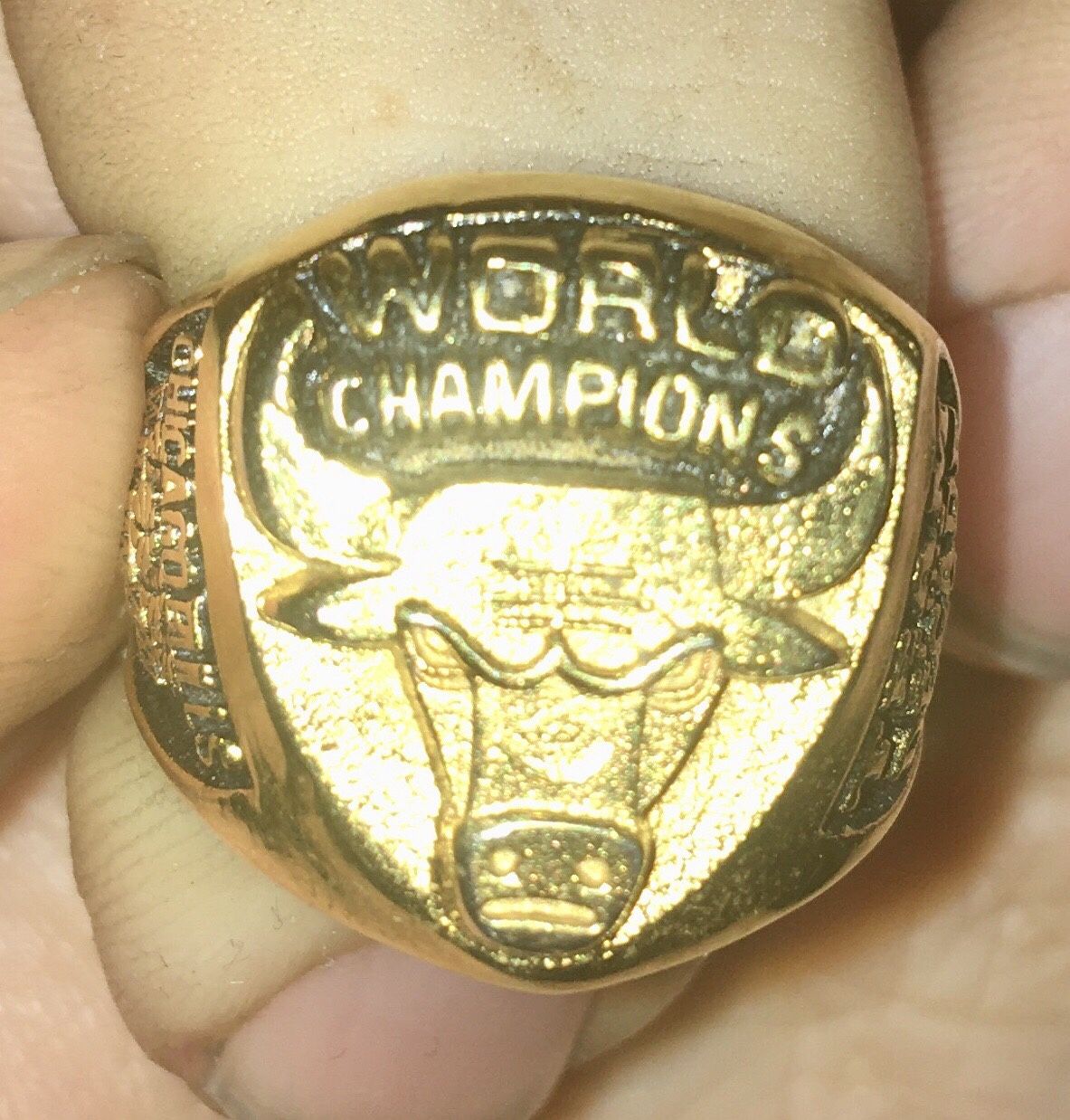 Chicago Bulls 1997 Team of The Decade Replica Championship Ring,