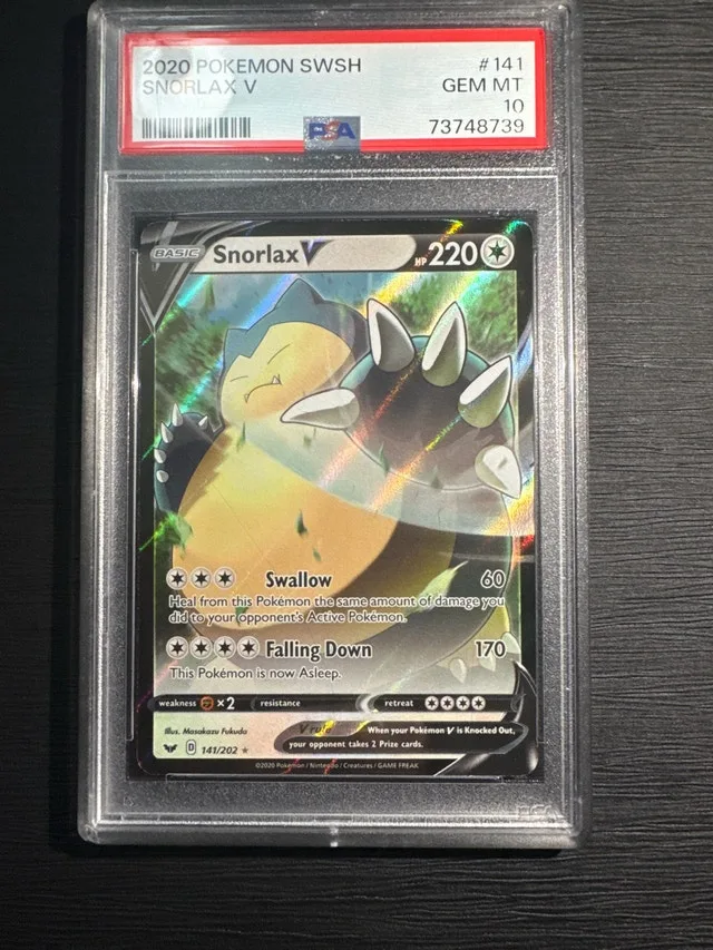 Pokemon Snorlax V 141/202 PSA 10
