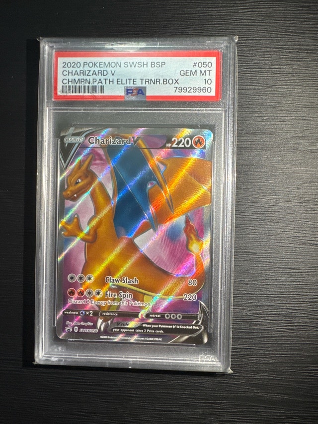Pokemon Charizard V SWSH050 PSA 10