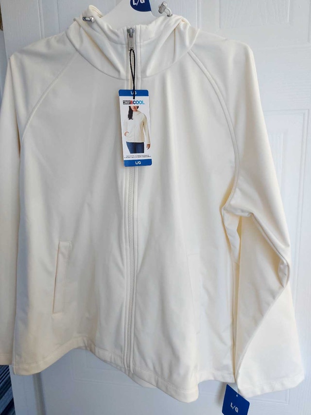 A new women light sweater for sale