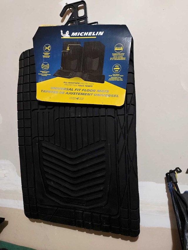 New universal floor mats for sale