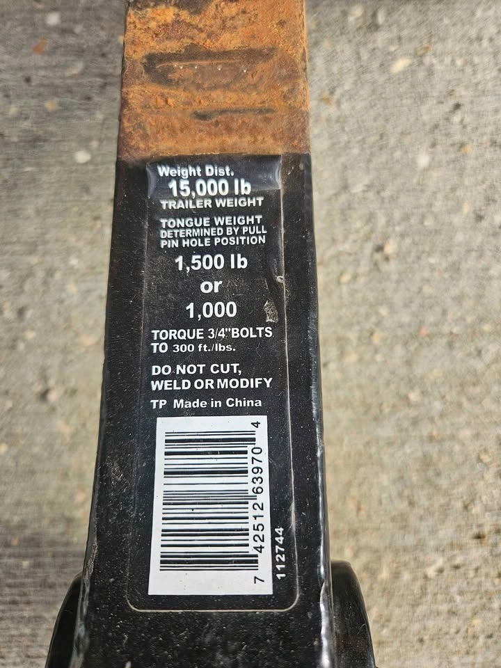 Trailer hitch and sway bars - photo 2