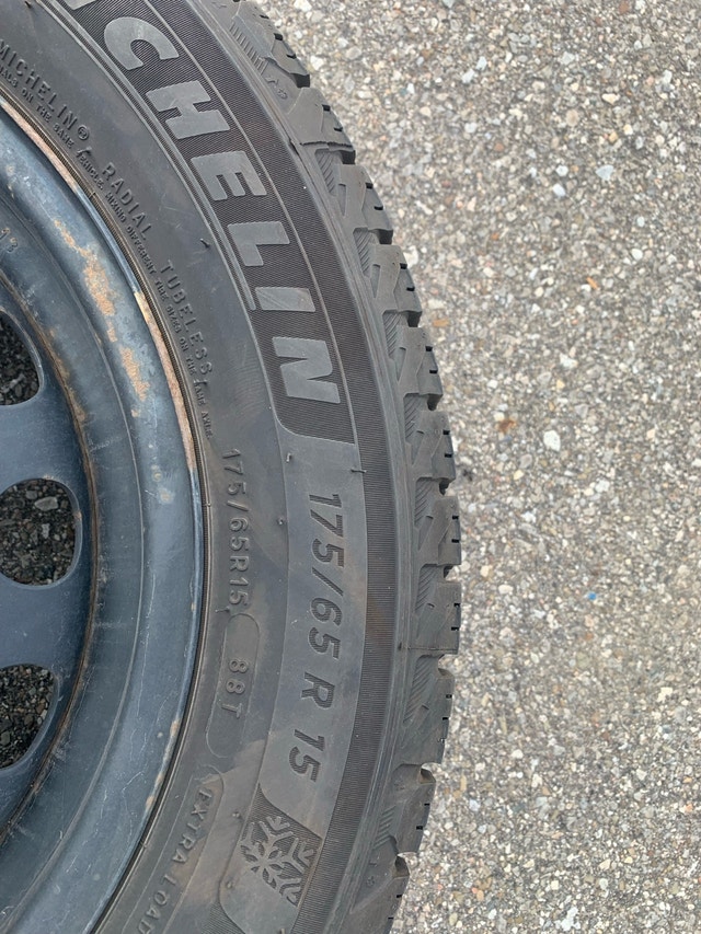 Michelin X-Ice Snow 175/65 R15 set of 4 with rims - photo 3
