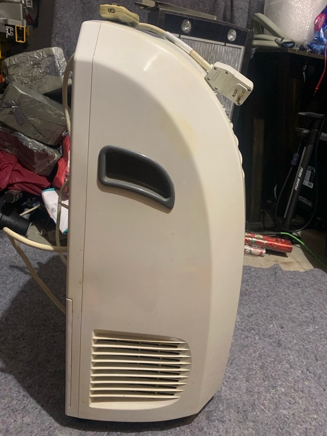 LG Portable Air Conditioner - photo 5