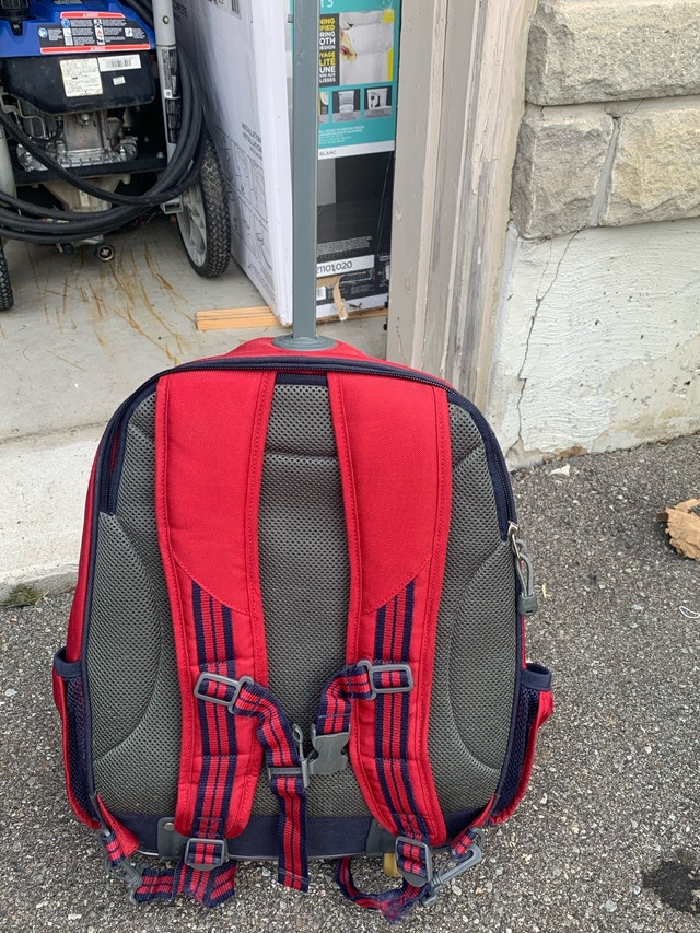 Spider-Man Rolling Backpack - photo 2