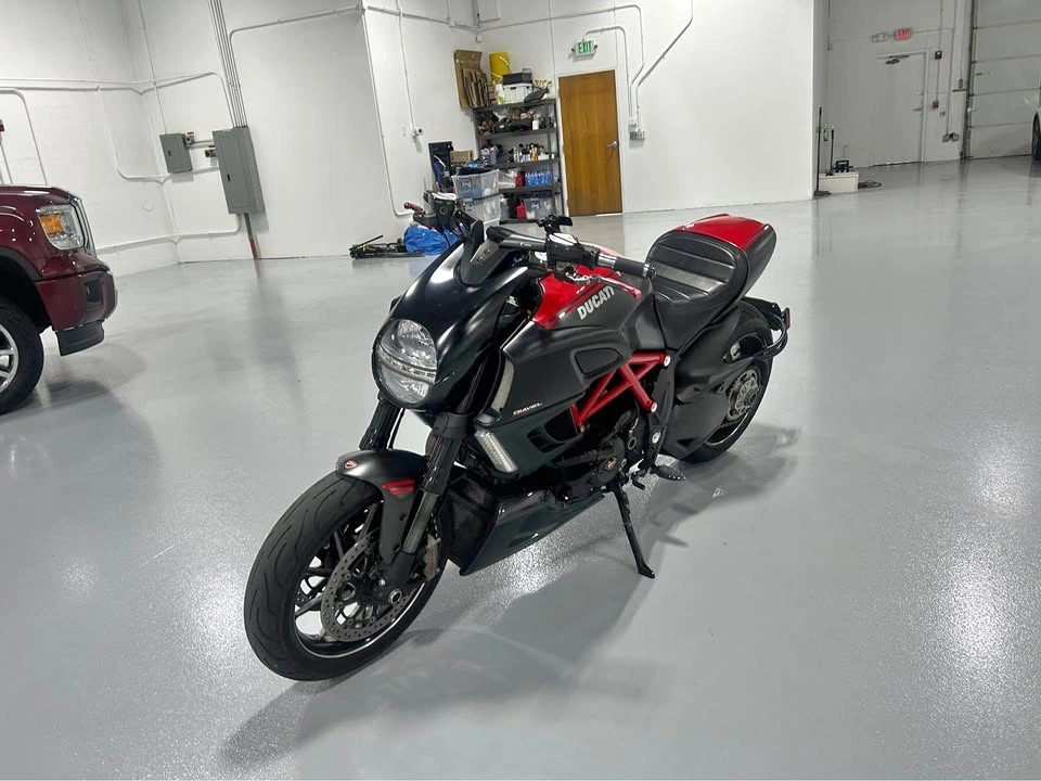 2011 Ducati Diavel