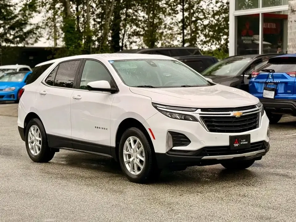 2022 Chevrolet Equinox LT - photo 3