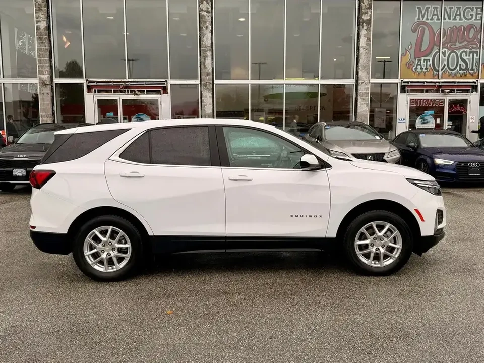 2022 Chevrolet Equinox LT - photo 4