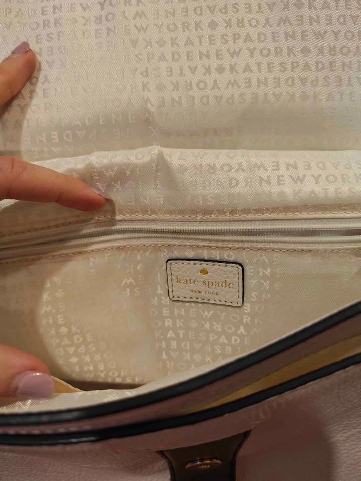 Medium-large Kate Spade purse - photo 4