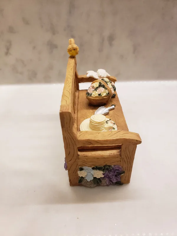 1995 Deziness Flower Garden Bench Jewelry Box image indicator(3)