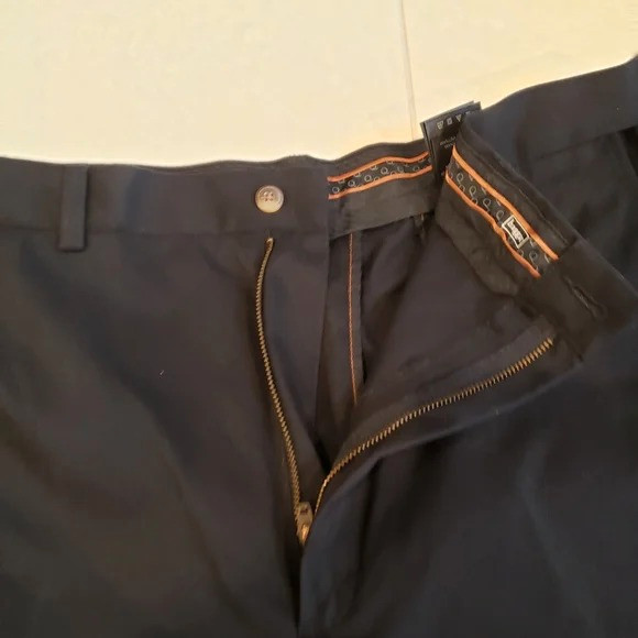 Brand new Haggar Khaki Pants 40x32 - photo 2