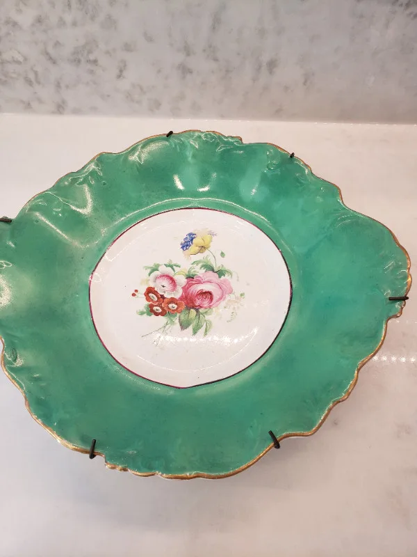 5 Vintage Green Floral Plates with Gold Rim image indicator(2)