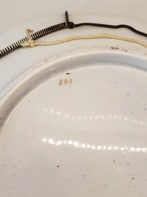 5 Vintage Green Floral Plates with Gold Rim image indicator(4)