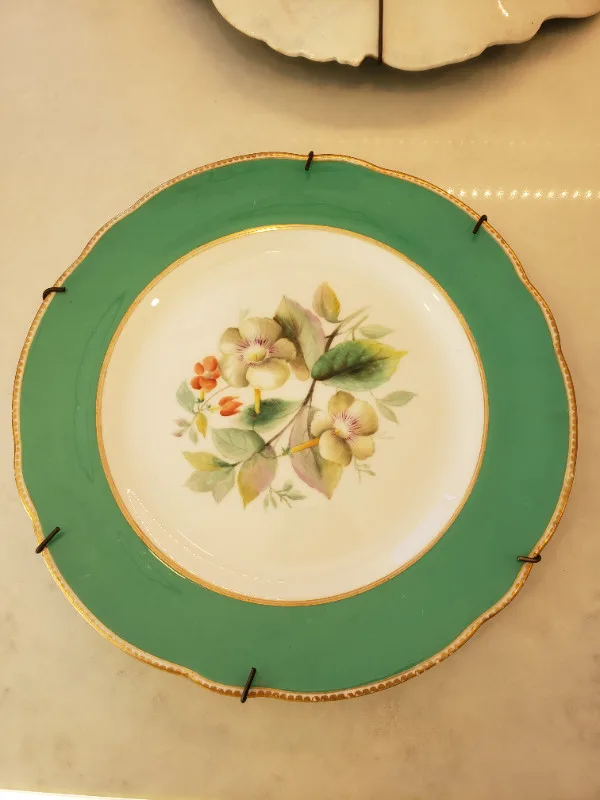 5 Vintage Green Floral Plates with Gold Rim image indicator(5)
