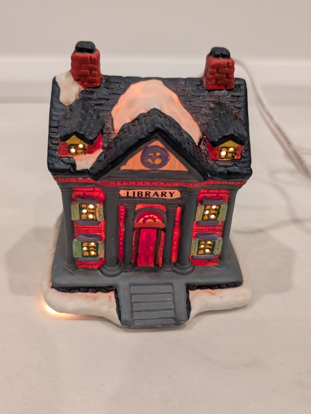 Hudson's Bay Co. Village Collectibles Illuminated Library