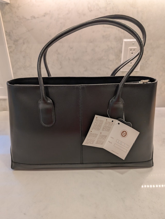 New with Tag Vittorio Black Leather Purse Made in Italy - photo 3
