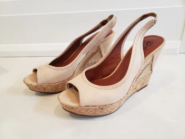 MRKT Women's Size 38 Claudia Women's Wedges thumbnail