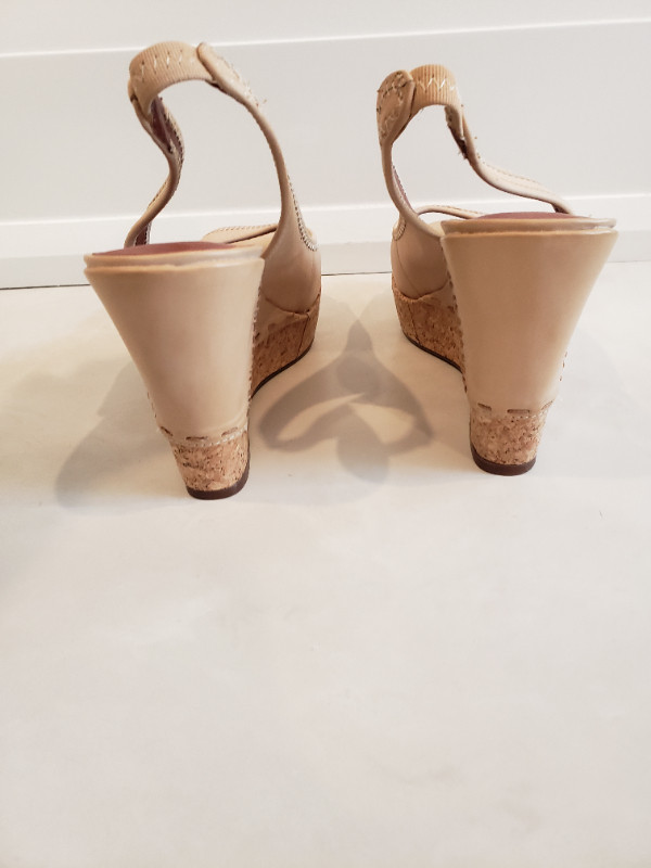 MRKT Women's Size 38 Claudia Women's Wedges - photo 3