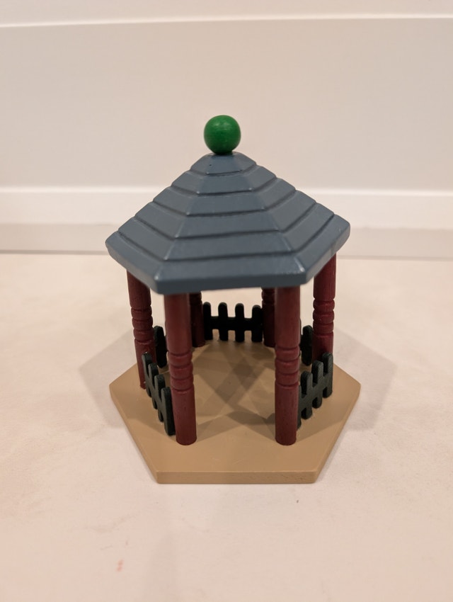 Holiday Expressions Octagon Gazebo - photo 2