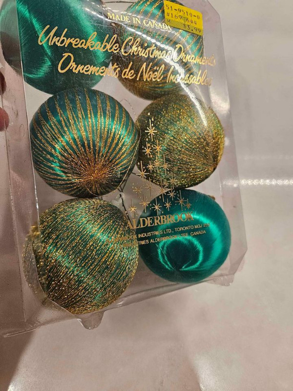 Vintage Alberbrook Christmas Ornaments - photo 2