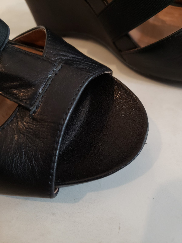 Bertie Women's Size 39 Black Leather Wedged Sandal - photo 5