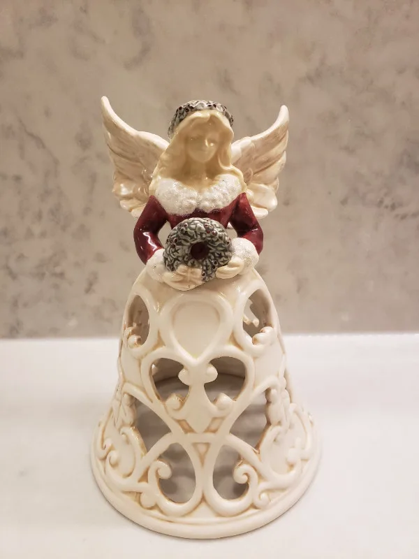 Christmas Angel with Wreath Luminary- Tea Light Cover thumbnail