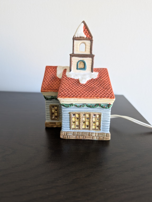 Collins Holiday Expressions Porcelain School Light Up Christmas - photo 3