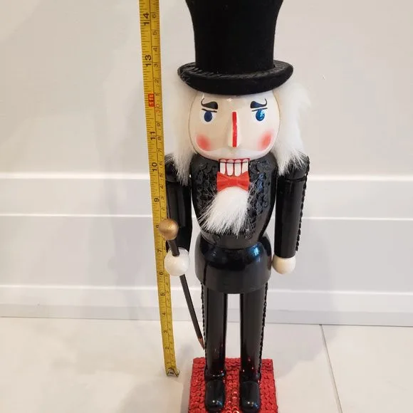 Bombay Company Vintage Christmas Nutcracker image indicator(2)