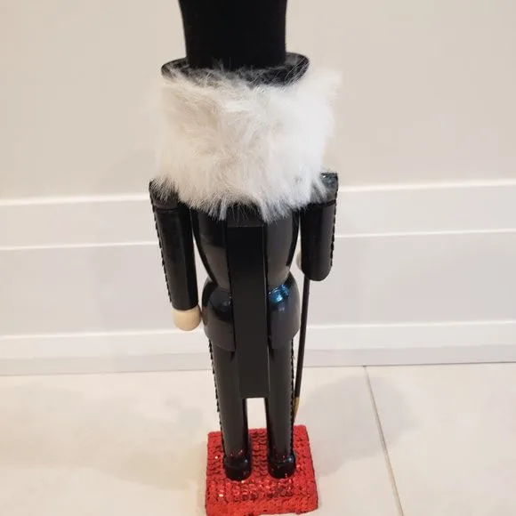 Bombay Company Vintage Christmas Nutcracker image indicator(3)