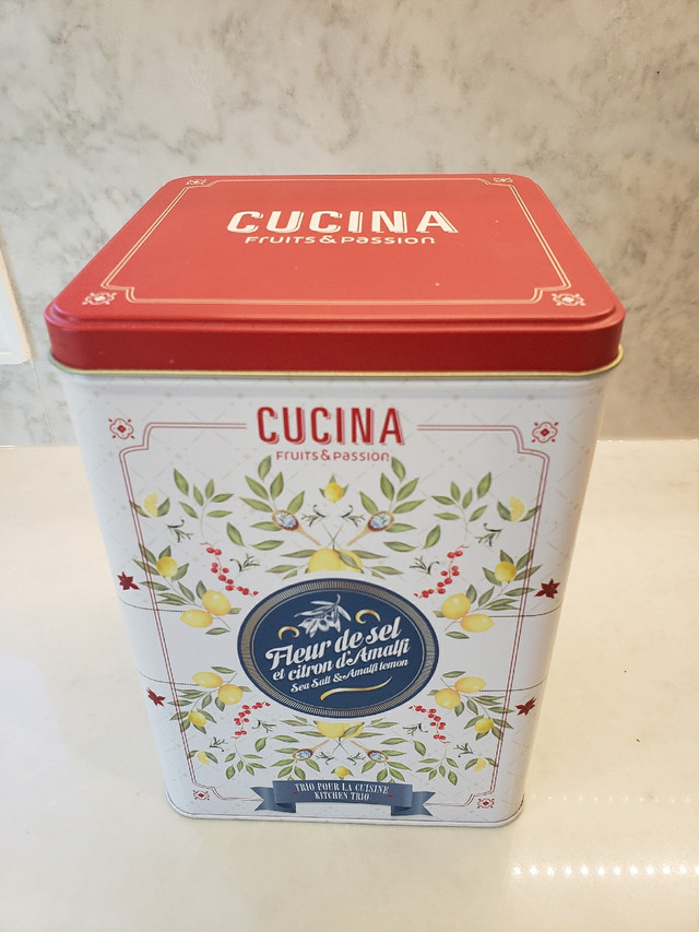 Decorative Cucina Tin