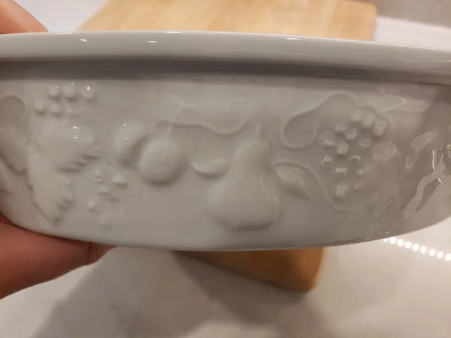 Philippe Deshoulieres Porcelaine France Serving Dish image indicator(5)