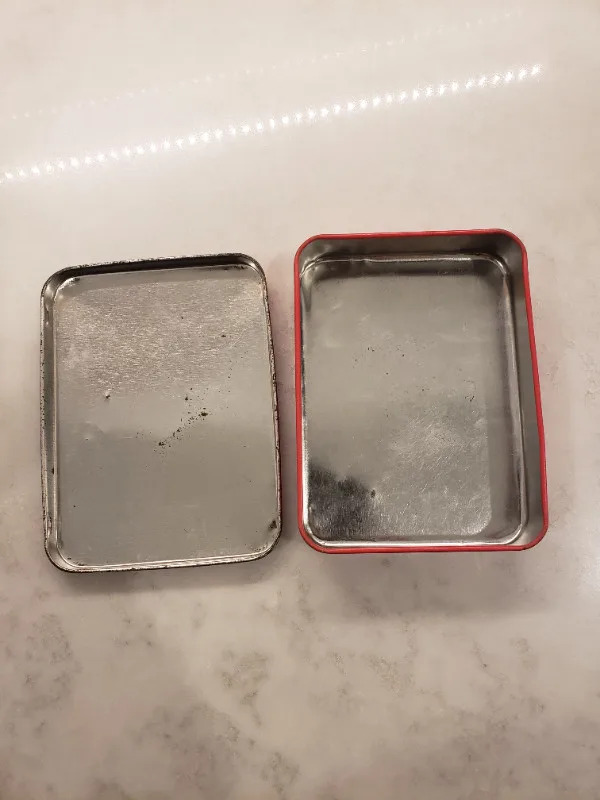 Vintage Pokemon Pikachu Card Deck Collector Tin image indicator(5)