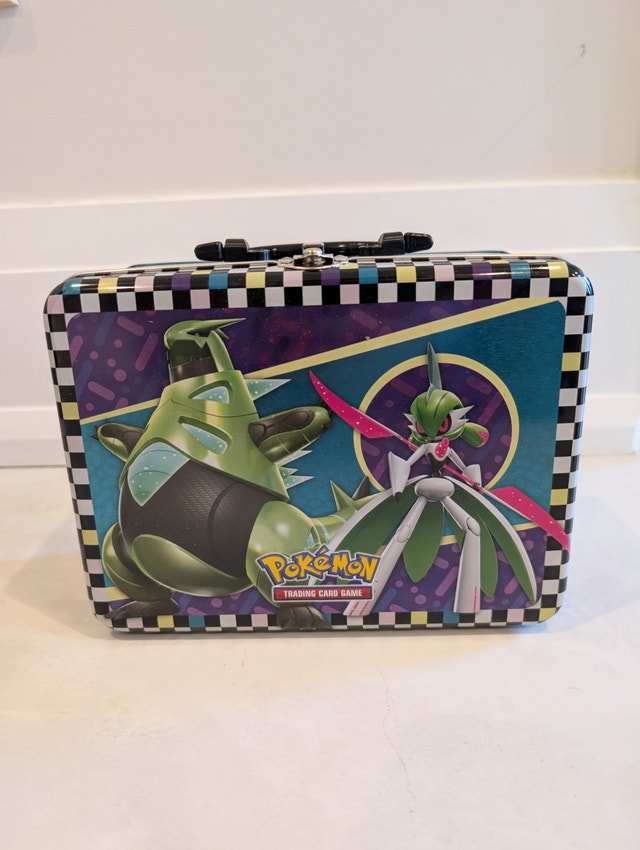 Pokémon TCG: Collector Chest (2024)- Tin only