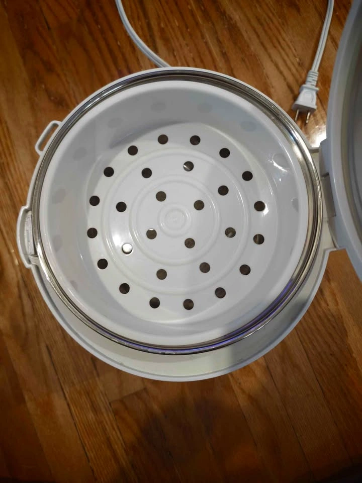 Rice cooker and steamer - photo 3
