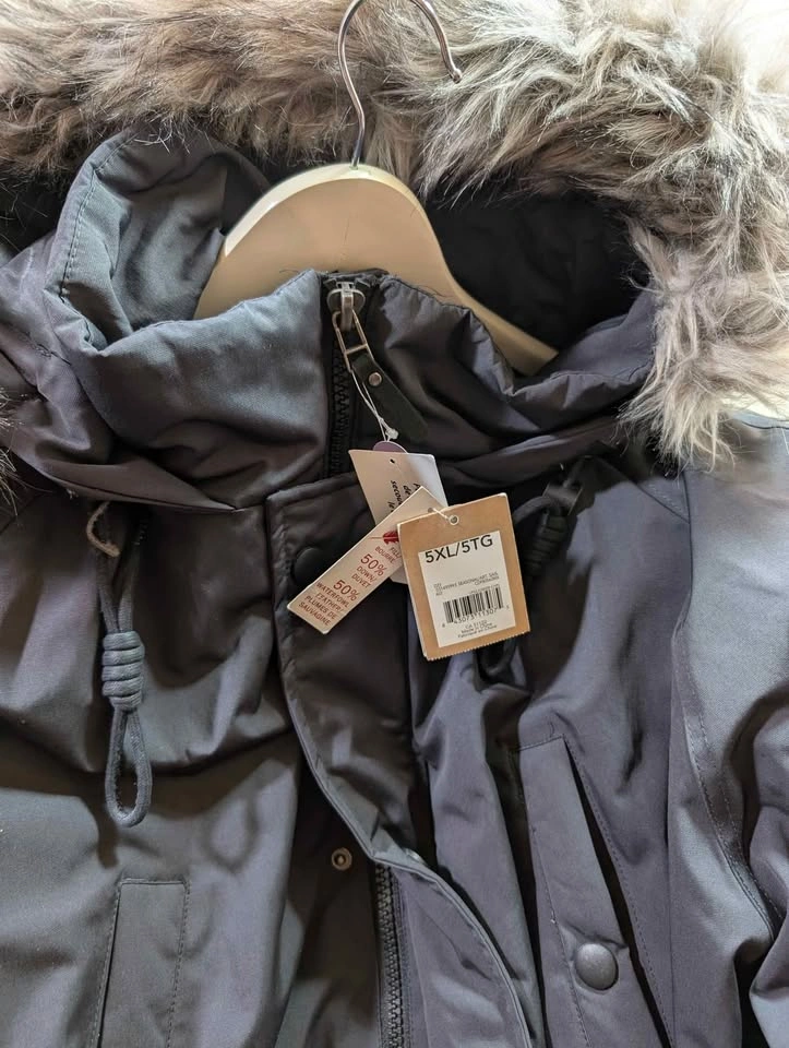 BRAND NEW WINTER PARKA for a BIG PERSON - photo 4
