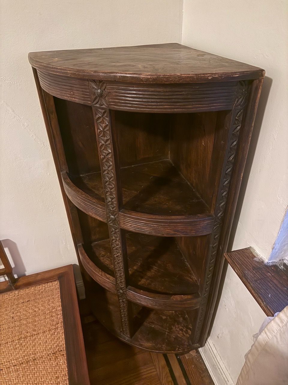 Vintage Carved Solid Wood Corner Shelf / Accent Cabinet - photo 2