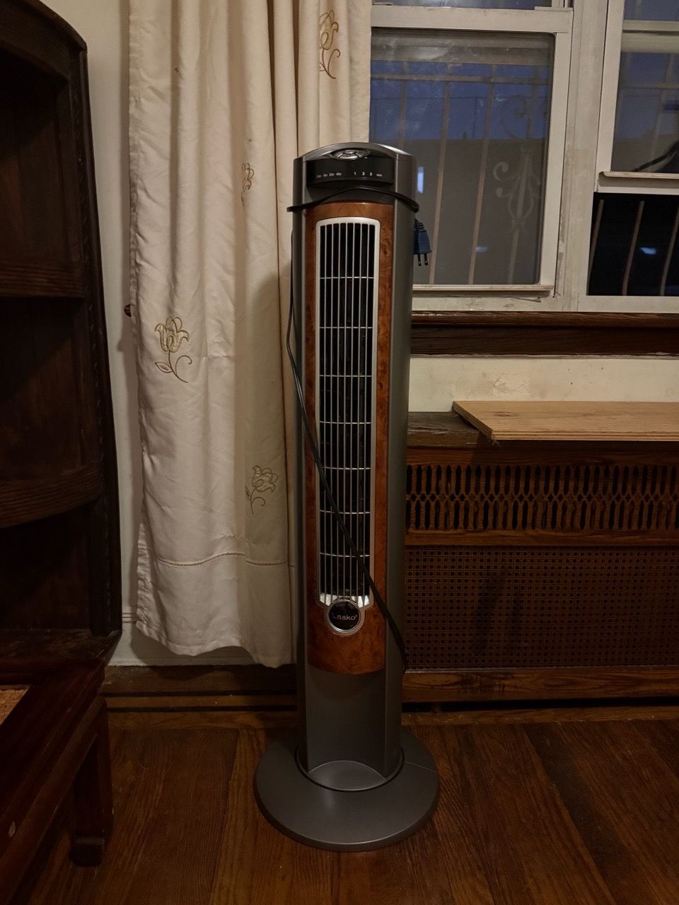 Lasko Oscillating Tower Fan with Wood Grain Accent - Working