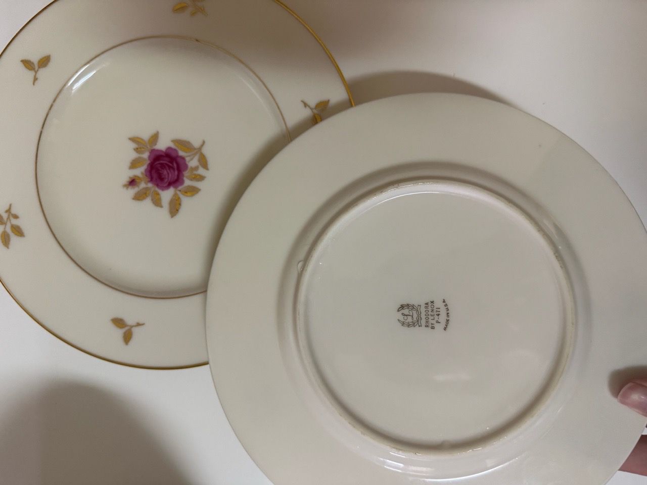 Set of 4 Lenox "Rhodora" 8" Rose Plates - Gold Trim - Vintage US - photo 2
