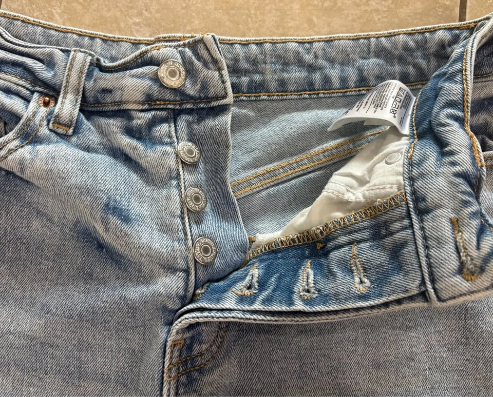 Sz 8 Denim button up Shorts - photo 2