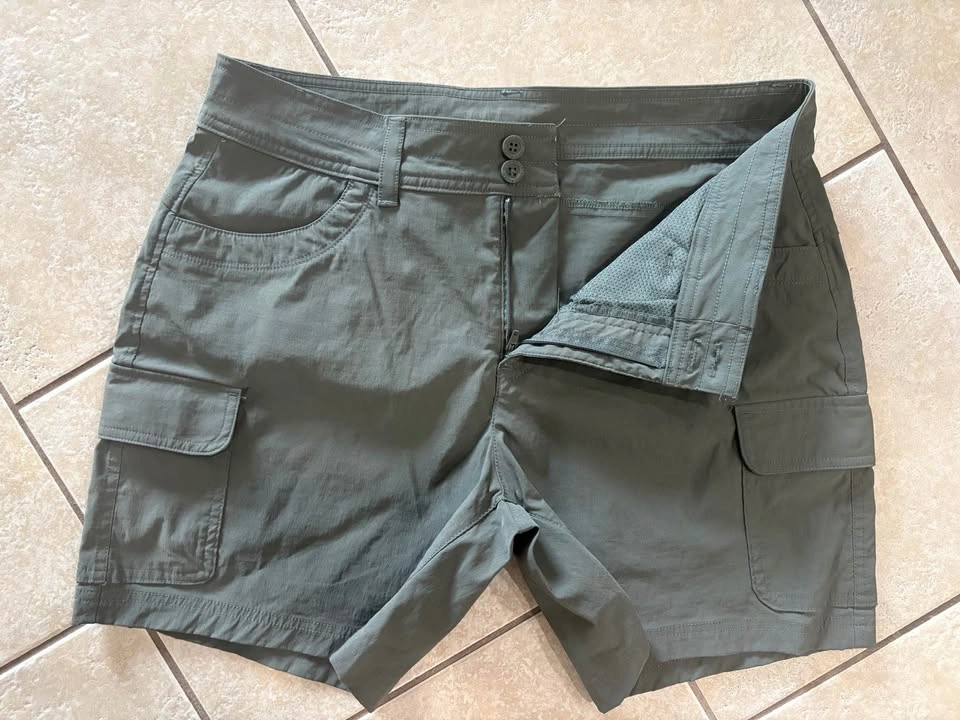 Sz8 Eddie Bauer Ladies Shorts - photo 2