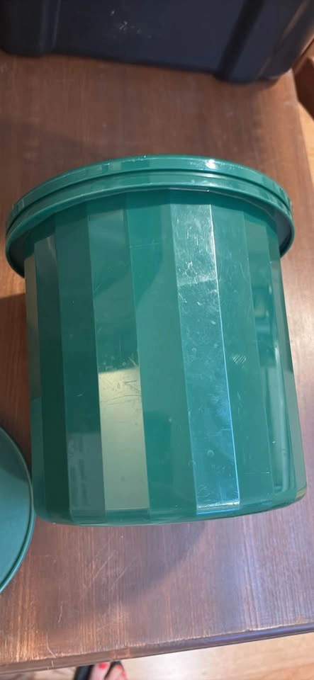 Vintage Tupperware Ice bucket - photo 4
