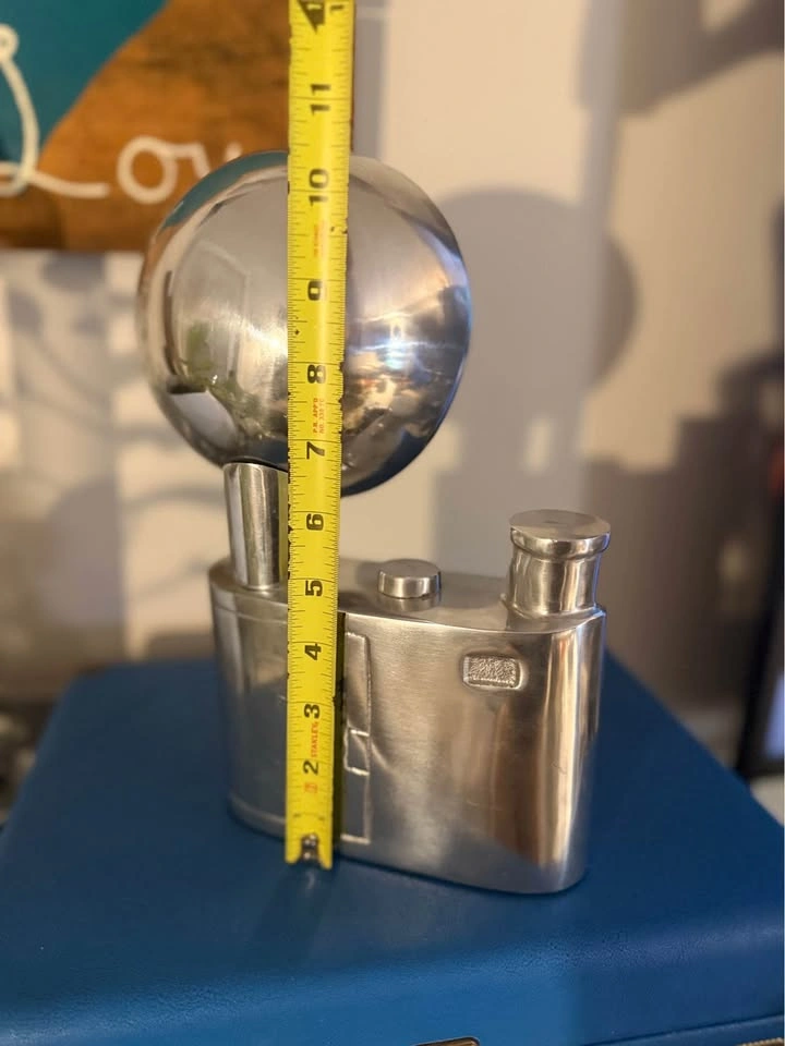 Pop Art Decorative Aluminum Camera sculpture with flash - photo 4