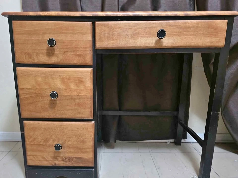 Wooden Computer / Study Desk with Drawers (4 Drawers)