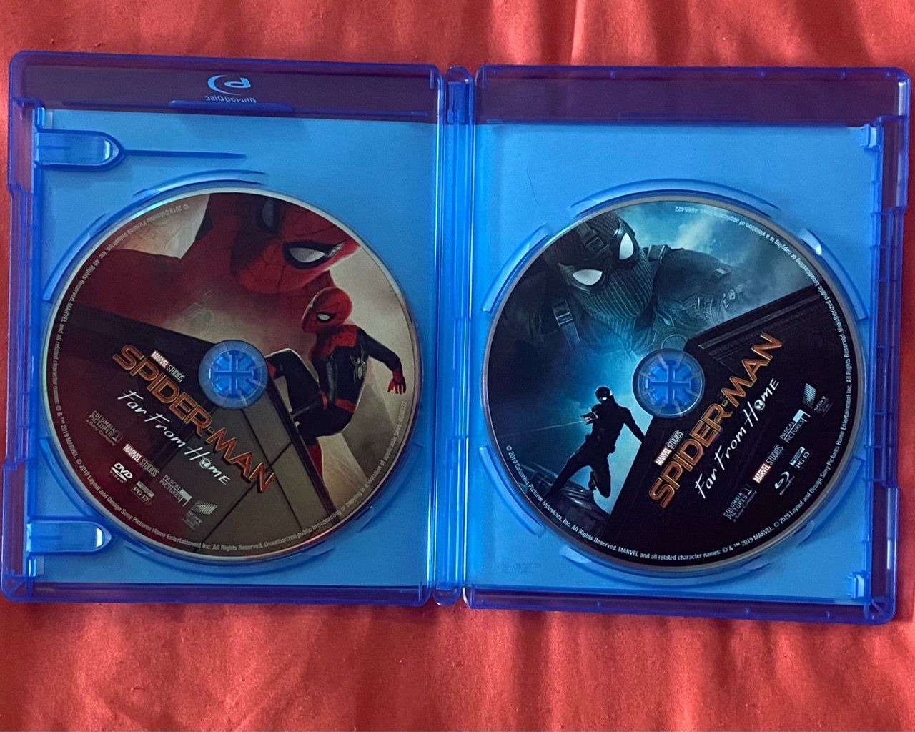 Spider-Man: Far From Home (Blu-Ray + DVD) - photo 4